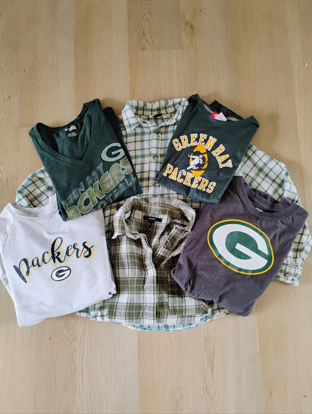 Green Bay Packers Short-Sleeve and Flannel Tee Bundle - Green, Gray, White